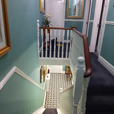 Citi Homes - Grange House Holiday home Leeds (West Yorkshire)