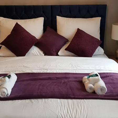 Holiday home Citi Homes - Grange House *